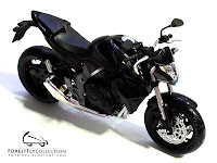 1:12 scale Honda CB1000R HI-RES 2011