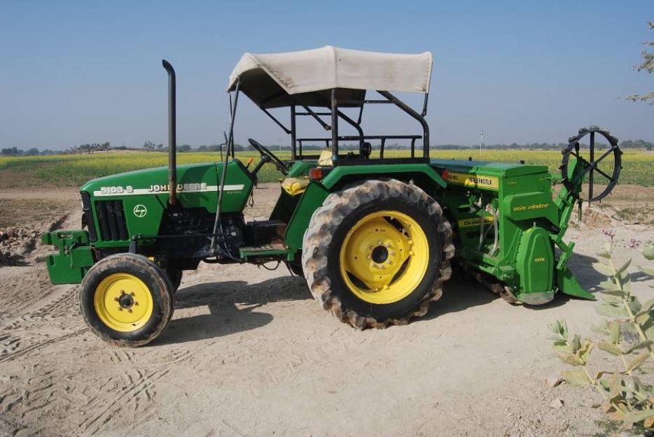 Agriculture john deere tractors india models