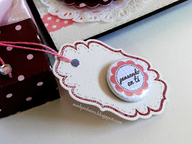 Buttons y tags Latina Crafter