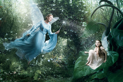 Julie Andrews as the Blue Fairy and Abigail Breslin as apprentice