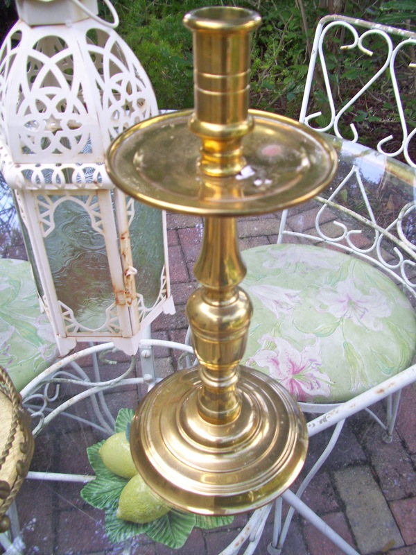 The Polka Dot Closet Fancy Push Pins, Candle Holders and a Bulletin