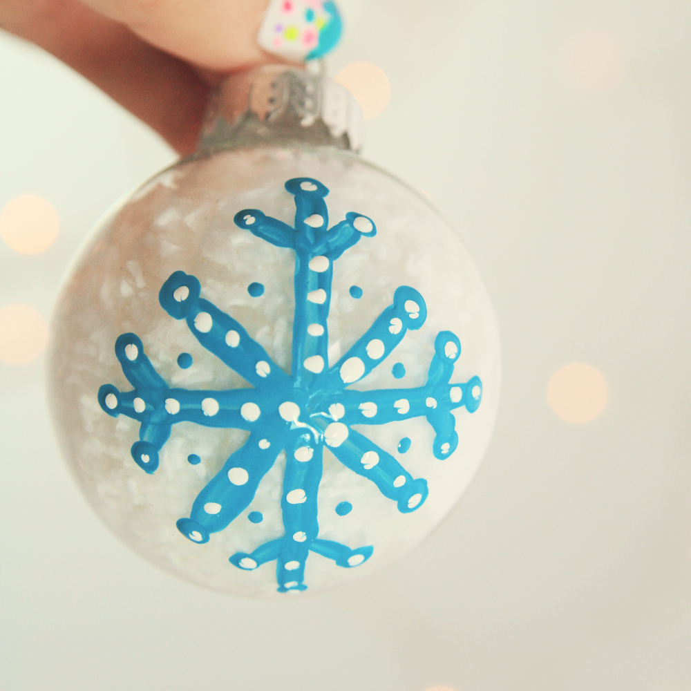 Little Gray Fox Holiday Diy Painted Ornament Tutorial These Make Great Last Minute Stocking Stuffers I Ll Be Posting More Simple Tutorials For Ornaments And Other Holiday Decor Over The Next Couple Of Weeks