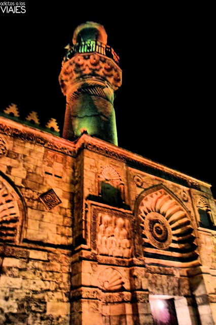 mezquita barrio islamico el cairo