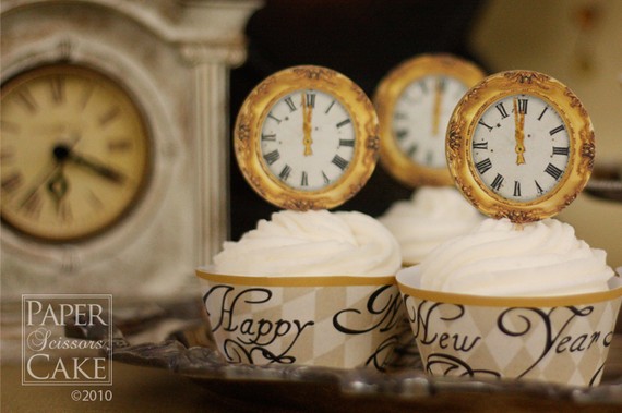 New Year Cupcakes Decoration Idea New Year Cupcakes Decoration Idea