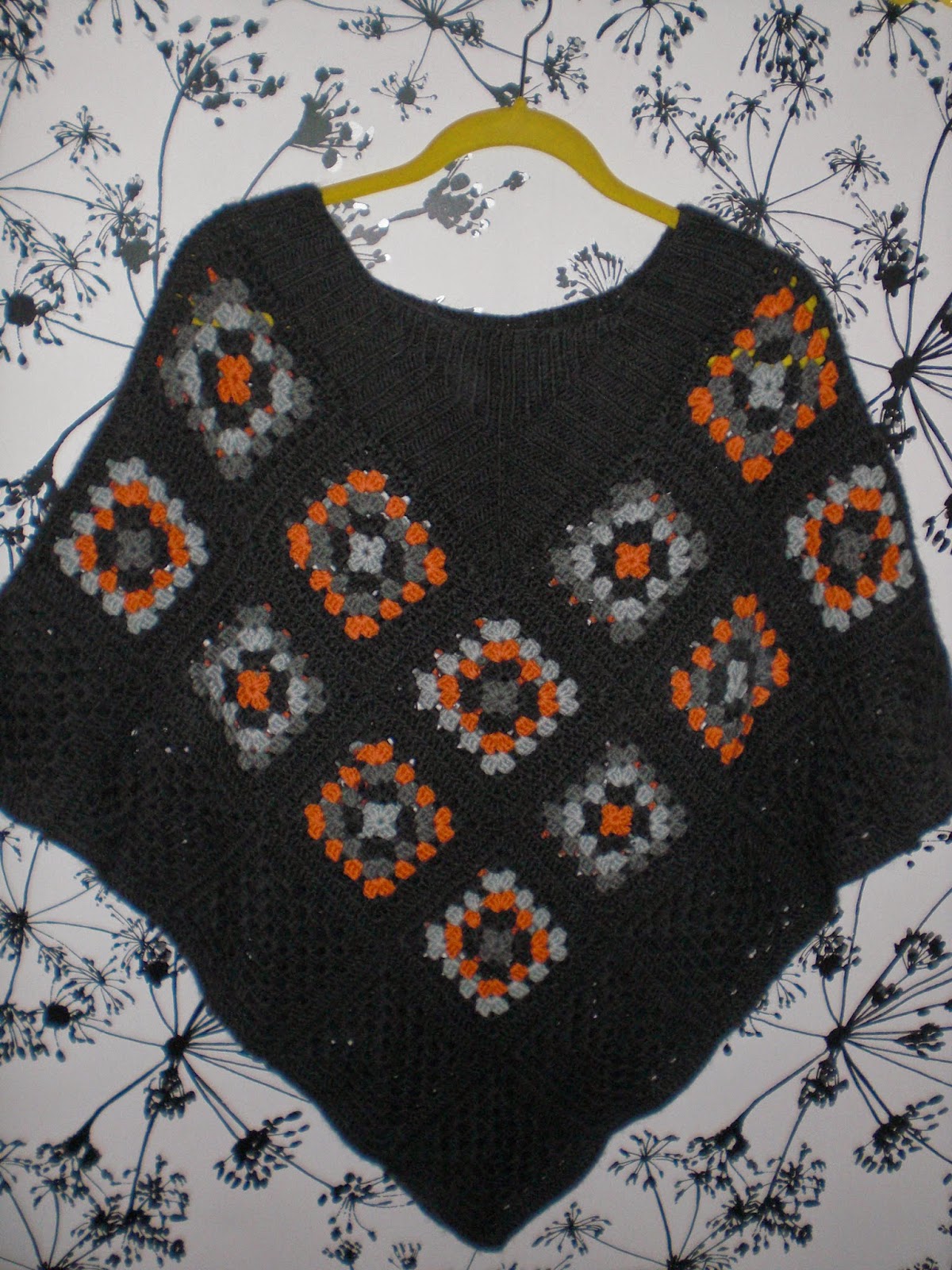Hæklet poncho Hæklet poncho