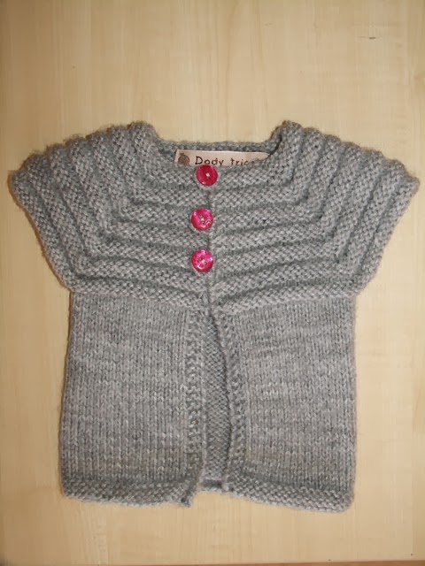 tricoter un gilet 3 mois