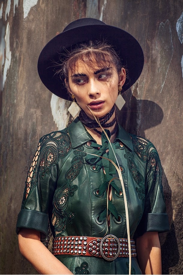 Marie Claire Hong Kong April 2015 Gucci 2015 SS Dark Green Leather Lace Dress Editorials