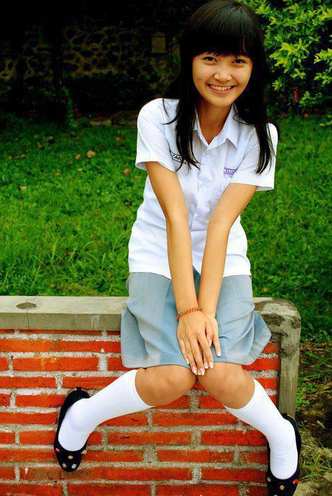 Sexy Indonesian Senior School Girl From Bogor City