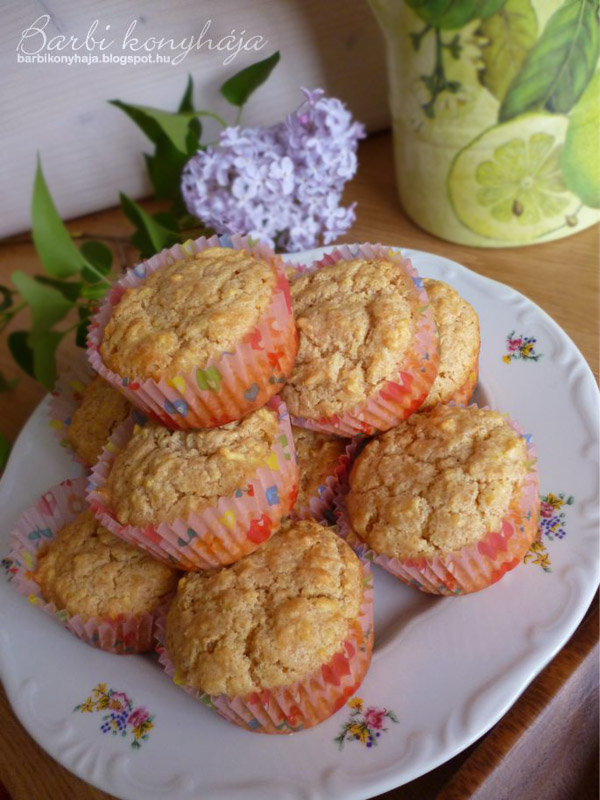 Barbi konyhája Almás muffin zablisztből és egy finom laktató Paleo