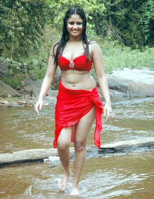 Amrutha Valli hot