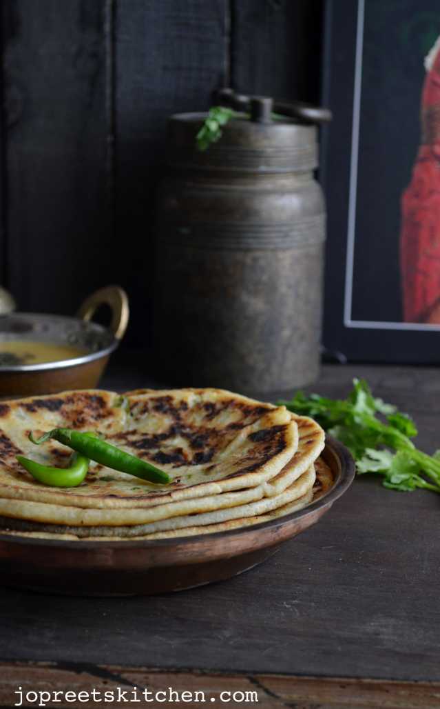 Aloo Paneer Kulcha / Potato & Cottage Cheese Stuffed Indian Flatbread