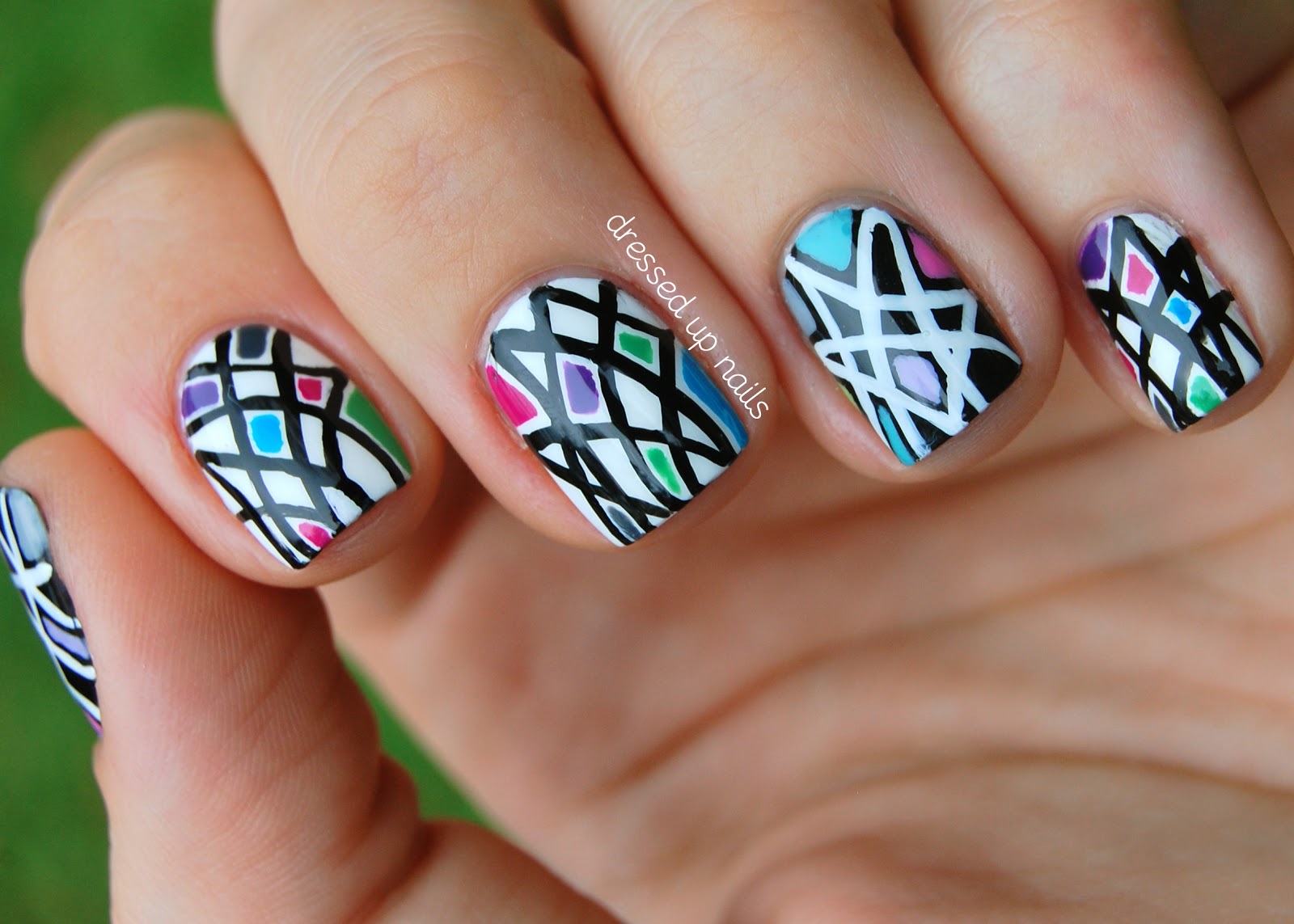 cool nail design with black and white