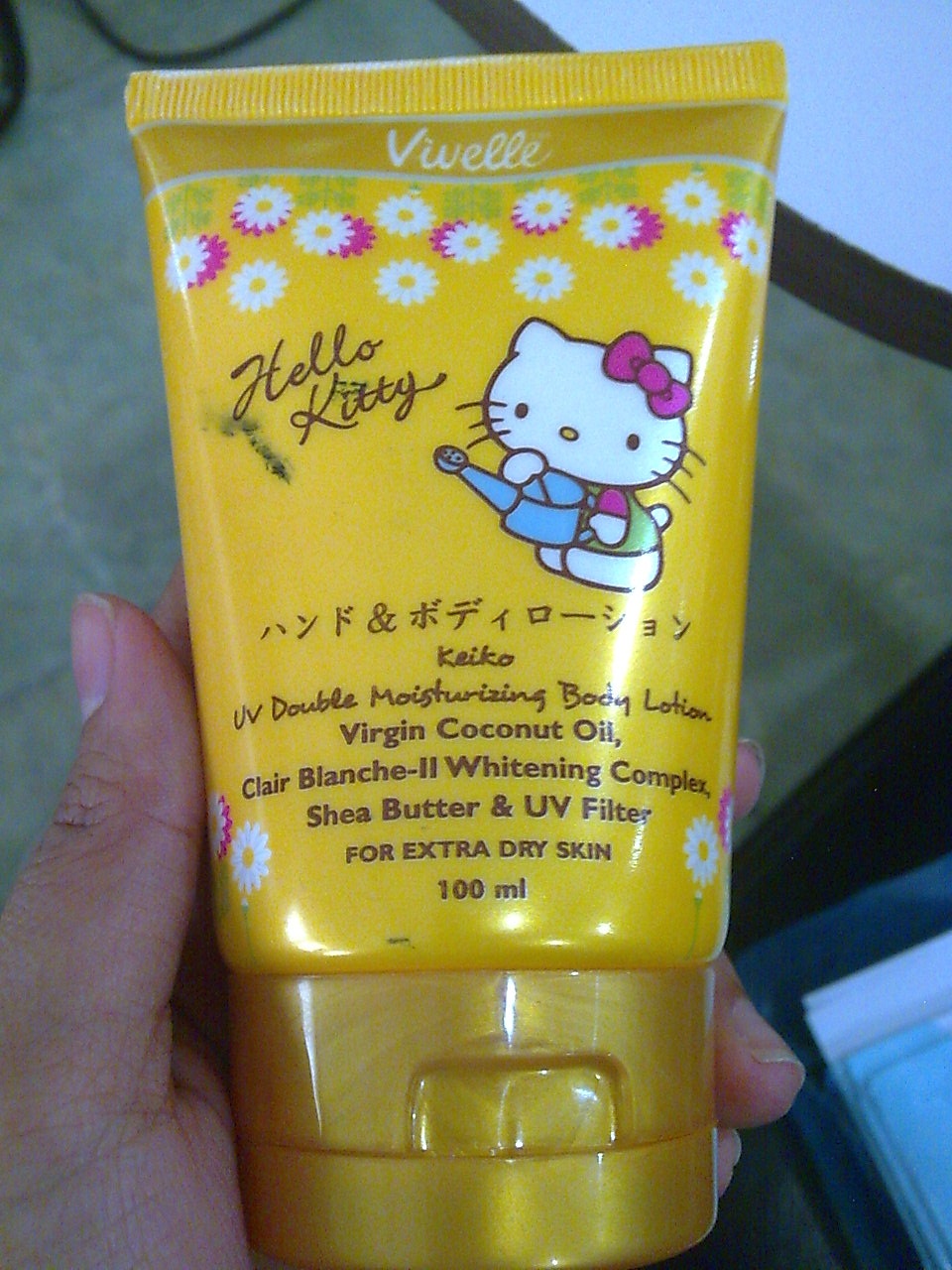 sugar pink Review vivelle Hello kitty uv body lotion