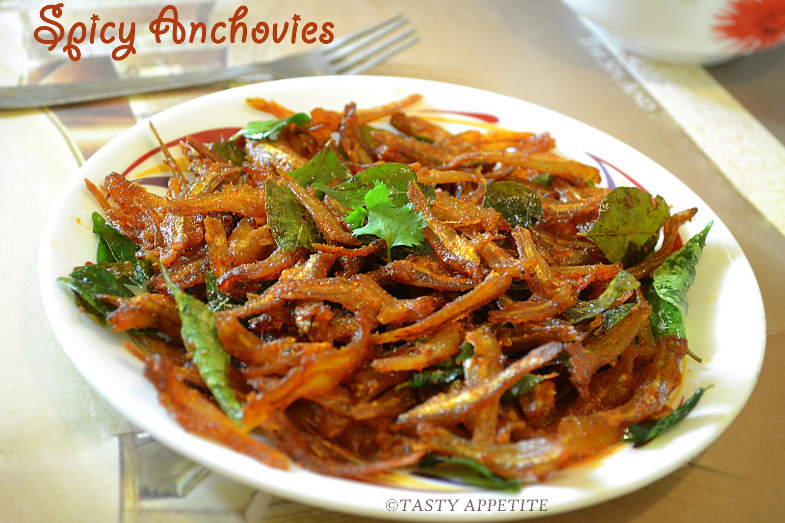 How to make Spicy Fried Anchovies / Nethili Varuval / Spicy Anchovies