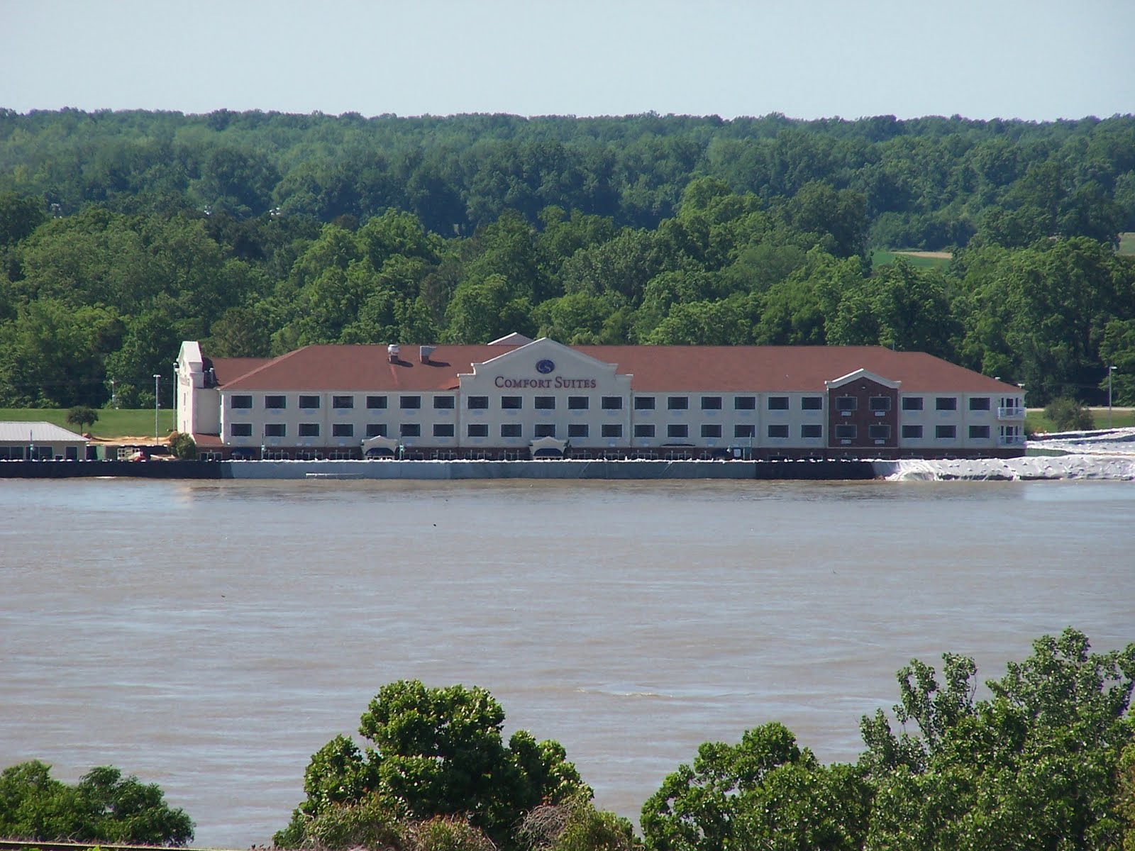 Bruce and MarySue's Thoughts and Adventures Vidalia, Louisiana, flood of 2011