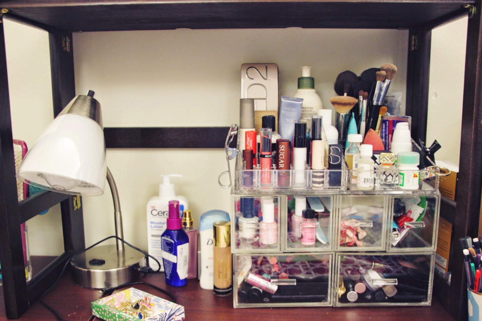 Dash of Serendipity Dorm Makeup Storage