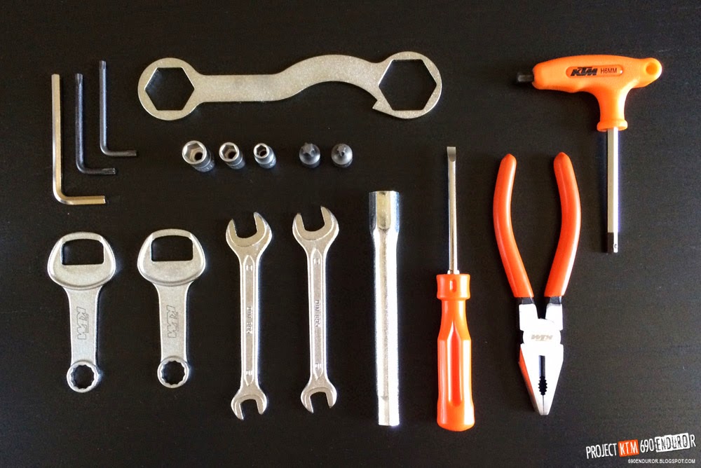 project KTM 690 Enduro R The toolkit surprise