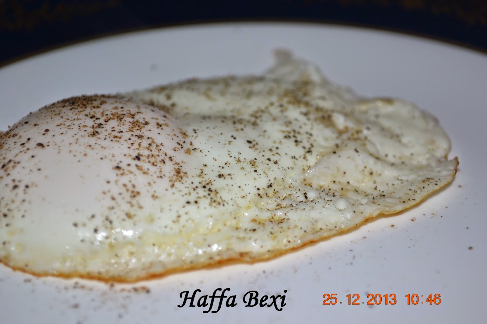 Half Fry Egg without Oil Haffa's kitchen adventures