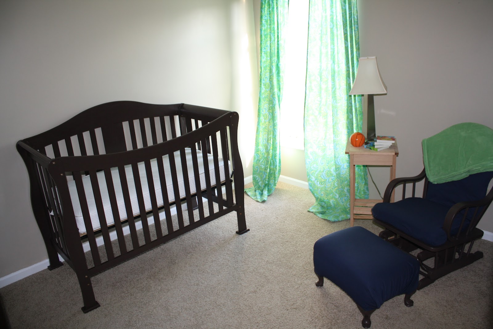 SEARCHING... Tutorial How to paint and seal a crib.