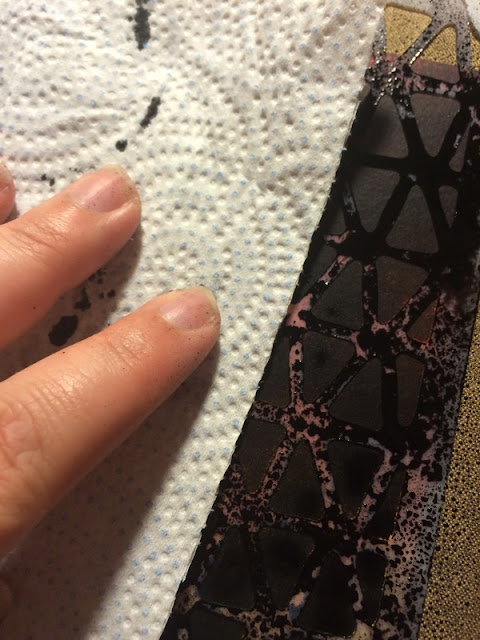Stencils and Distress Spray Stains tutorial
