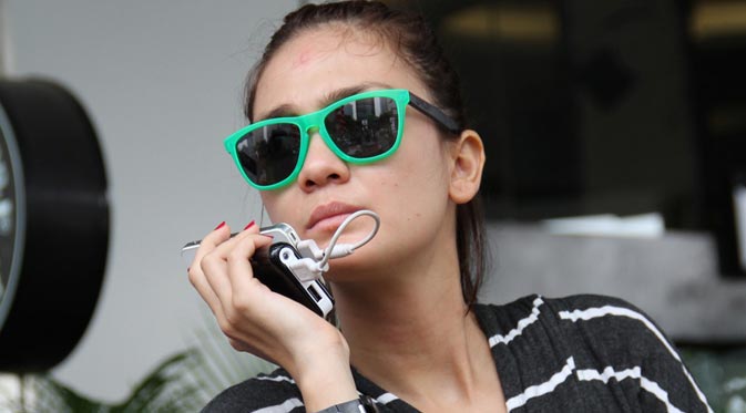 Luna Maya Artis Luna Maya