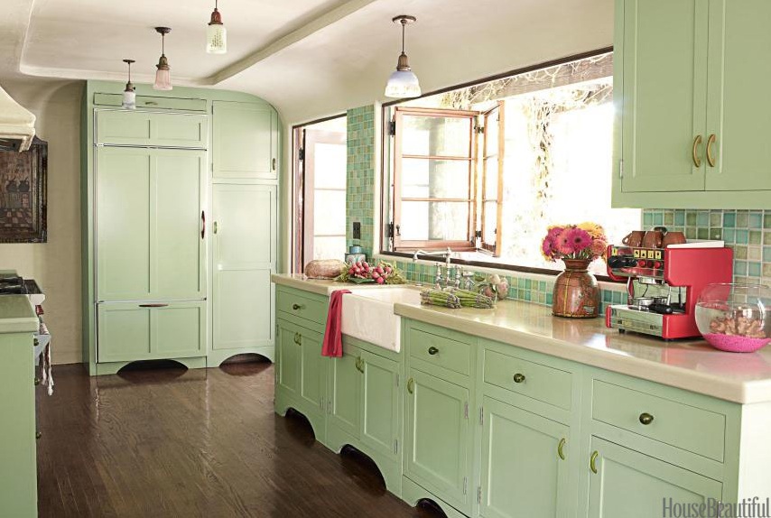 antique green kitchen cabinets Lifestyle in Blog: How to make Mint Green Color work