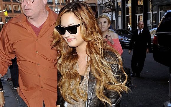Demi Lovato Loira