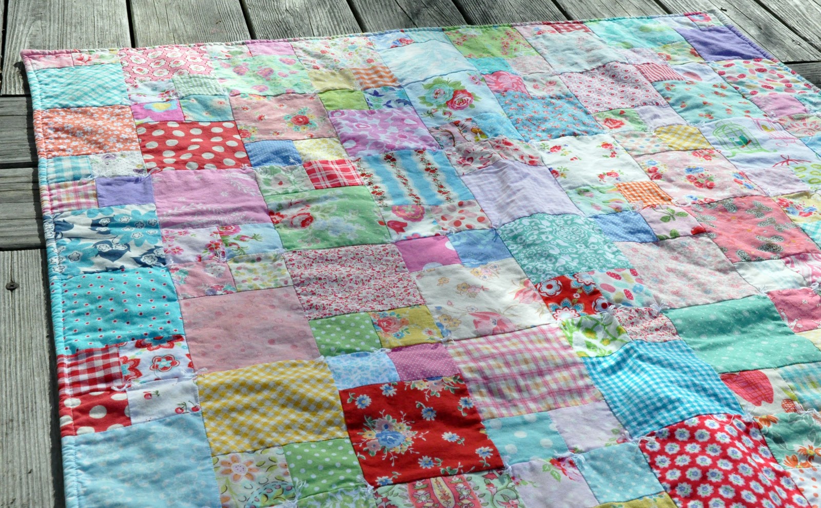 baby burrito quilts Scraptastic picnic quilt