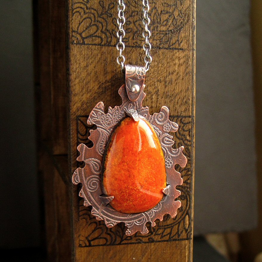 Using Tabs To Set Stones In Jewellery