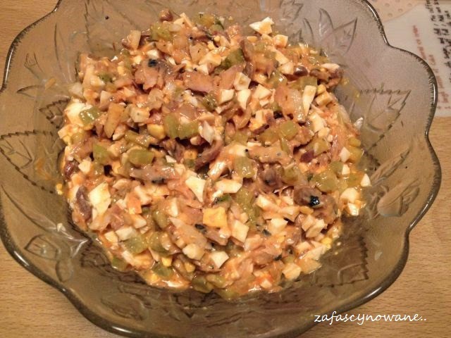 Zafascynowane Od Kuchni Salatka Z Makreli W Pomidorach