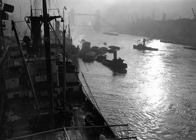 What Did Tower Bridge Look Like  on 10/26/1938 