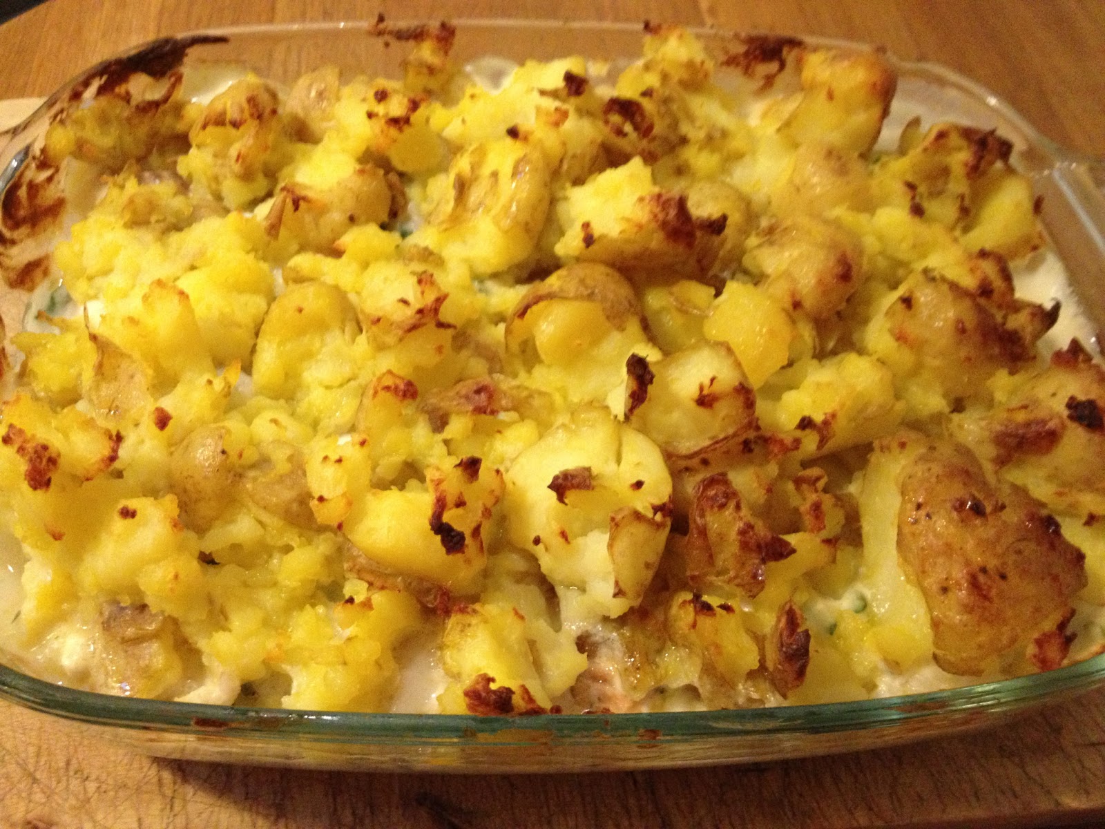 Recipe Junkie and the attack of the custard creams: A Fish Pie so yummy