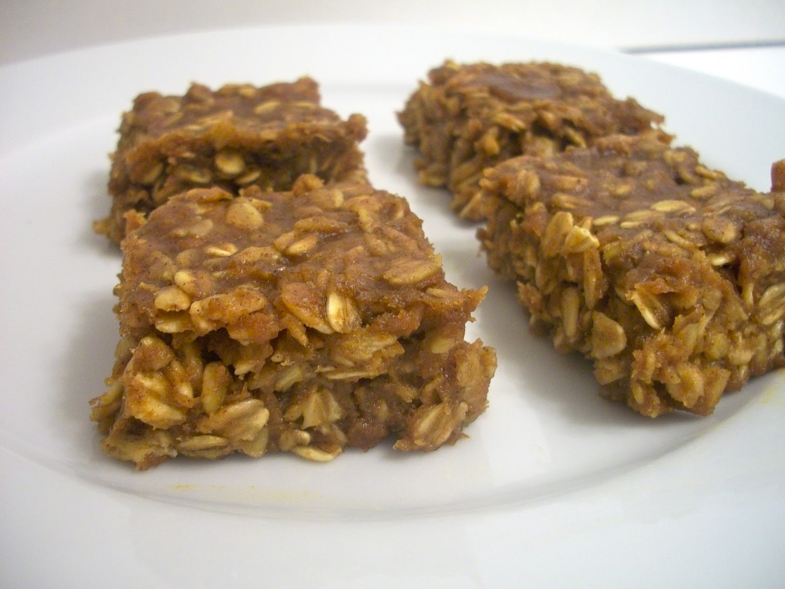 Brooke Bakes Pumpkin Peanut Butter Oatmeal Bars