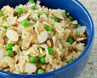Arroz com Ervilhas e Amêndoas Arroz com Ervilhas e Amêndoas (vegana)