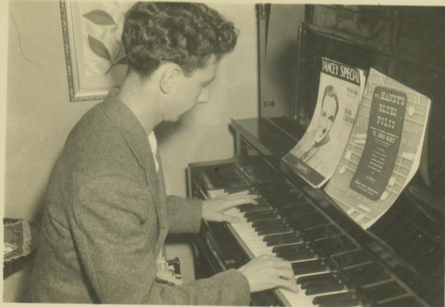 The Lloyd Alexander Blog Moving Right Along