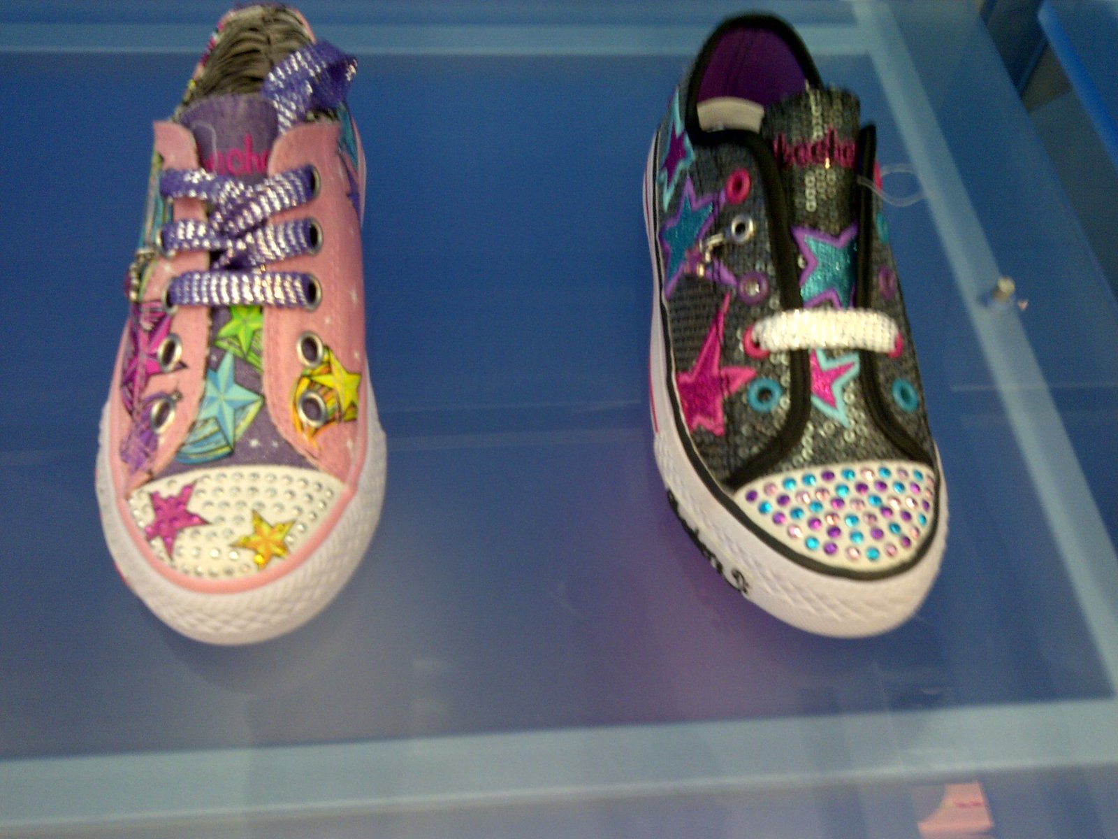 skechers canal walk