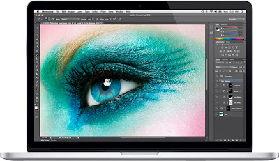 L'immagine "Eye Closeup", che Apple avrebbe rubato per pubblicizzare il MacBook Pro Retina