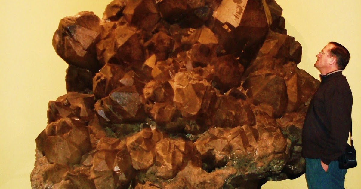 Holes in My Soles World's Largest Quartz Crystal! Travel Photo Thursday.