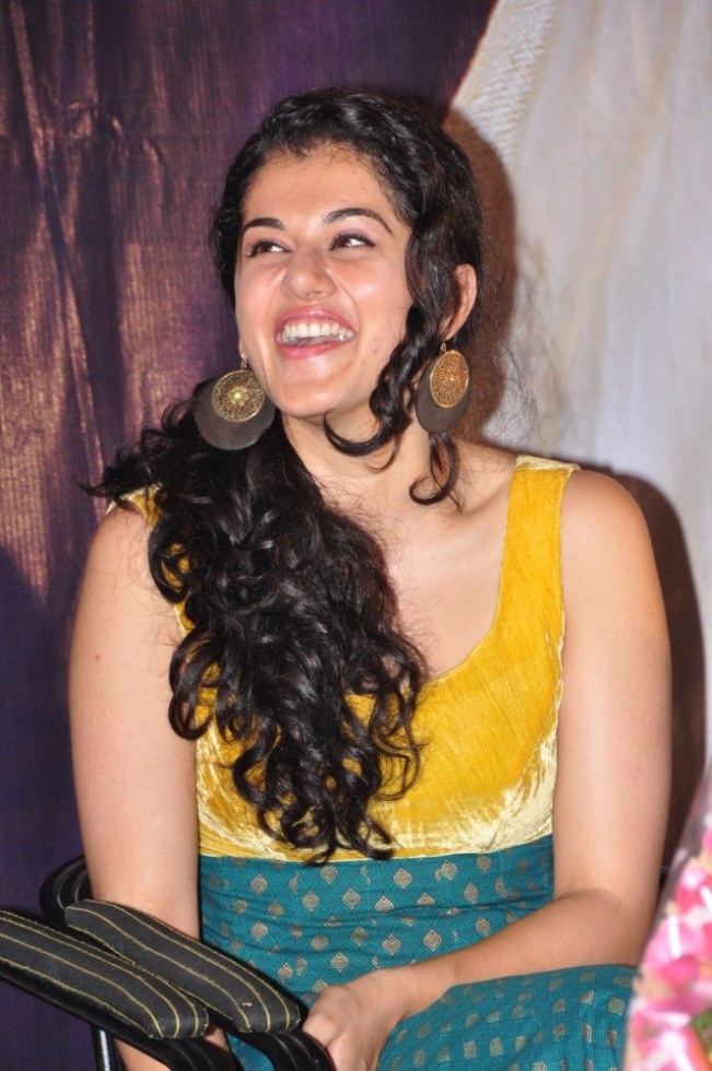 Tapsee latest Pictures at Sahasam Special Screening for School Students (8).jpg
