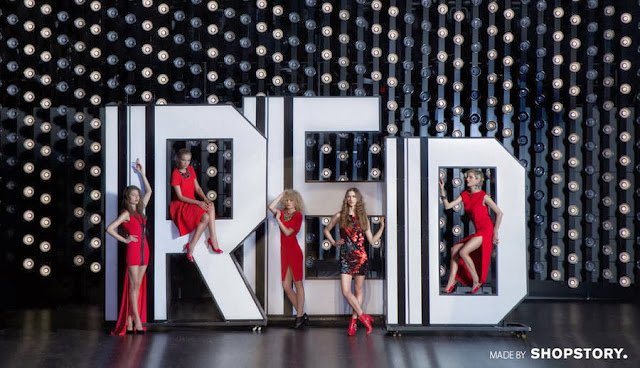 Czerwona sukienka - polscy projektanci dla WOŚP