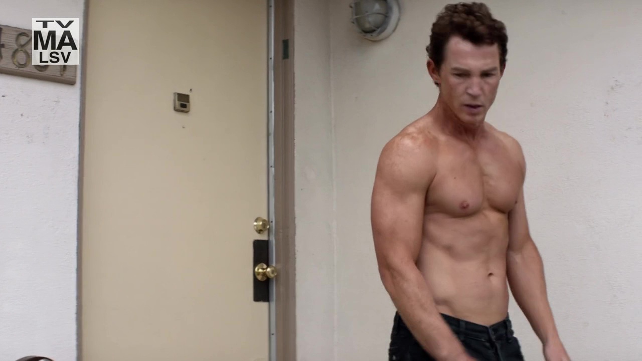 Shawn Hatosy Shirtless.