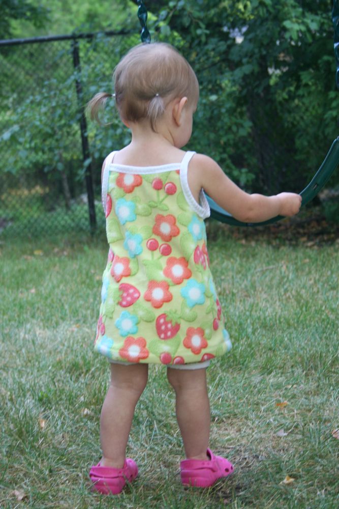 Sew Can Do Tip Top Tank Top (using FOE) Tutorial