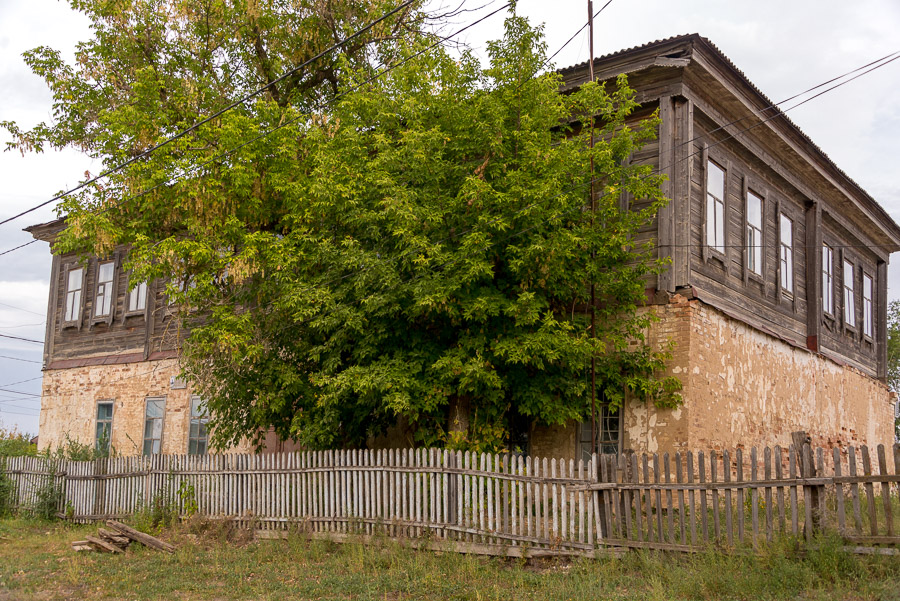 В Лог, и на родину предков