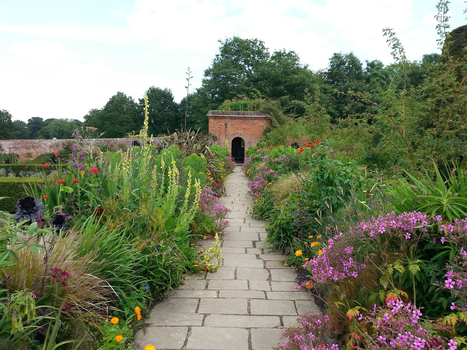 Rambling towards an exotic garden paradise The amazing garden at