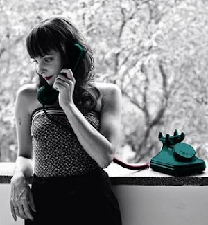 "Eu sou do tempo em que a gente se telefonava..." Blubell y "Chalala" (Clip)