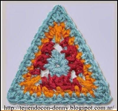 Triangulo a Crochet o Ganchillo Triangulo a Crochet o Ganchillo