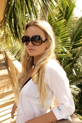 HD PHOTOS: Alana Blanchard hd wallpapers