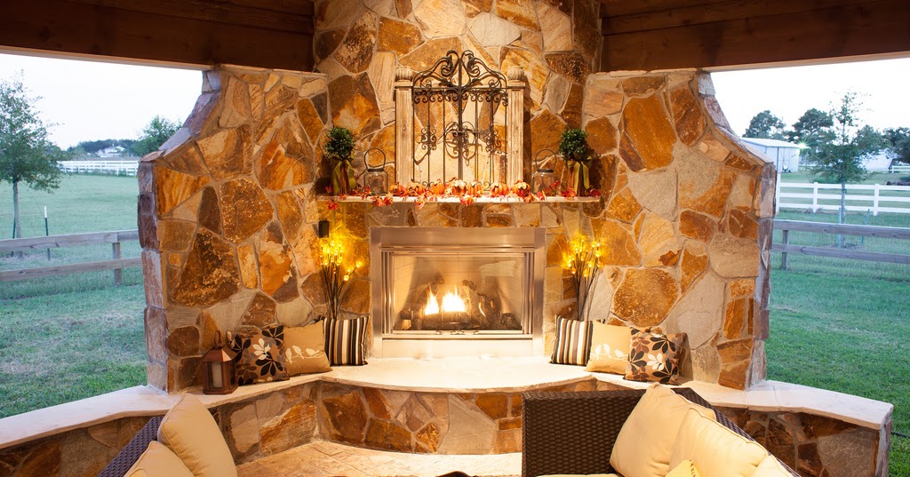 Patio con Chimenea - Patios y Jardines