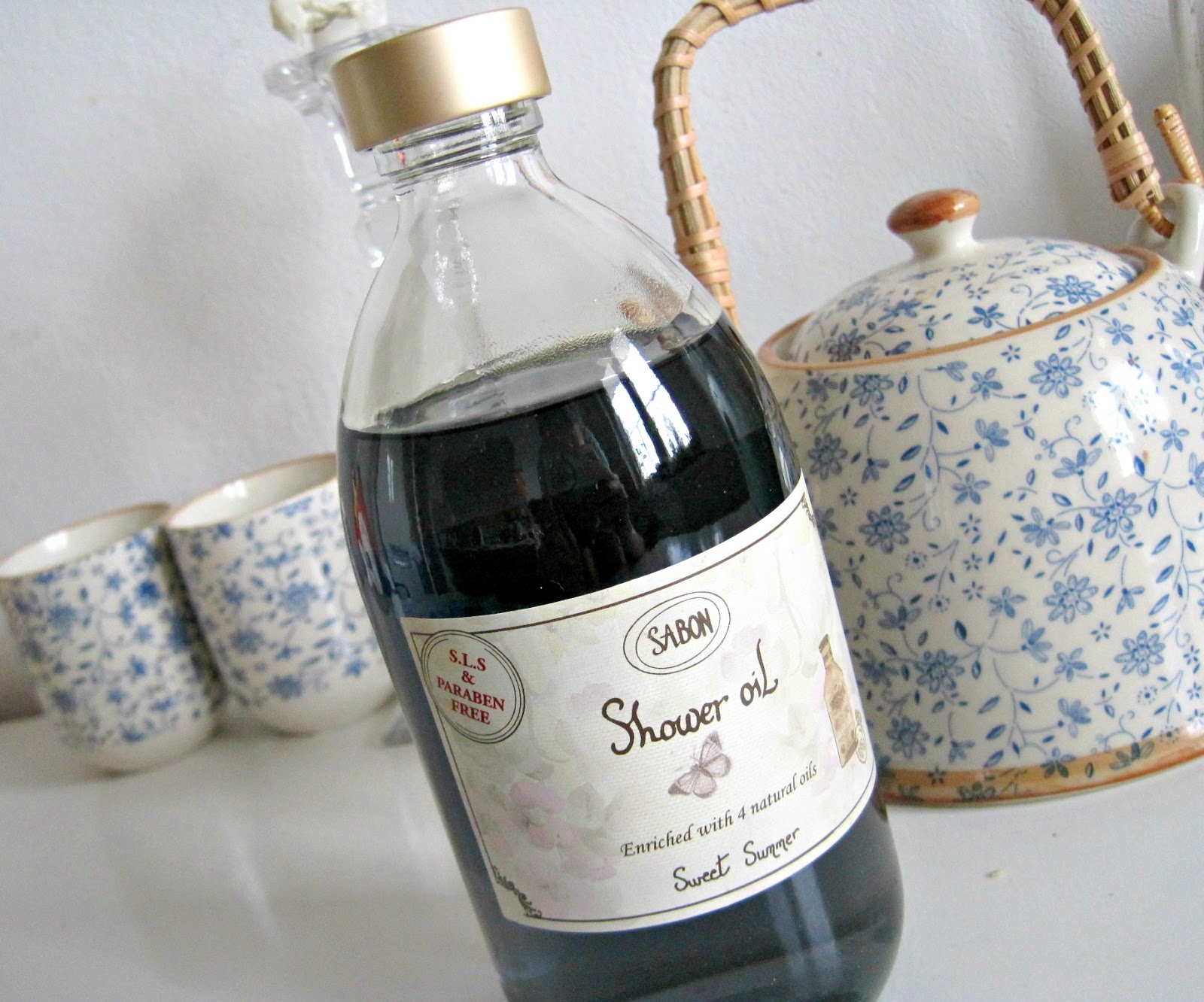 The Treasure Chest Sabon Shower Oil