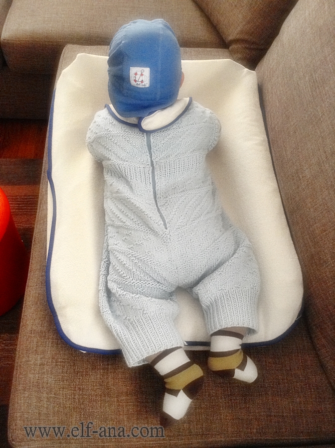 6 aylık bebek Alpi Harikalar Diyarında